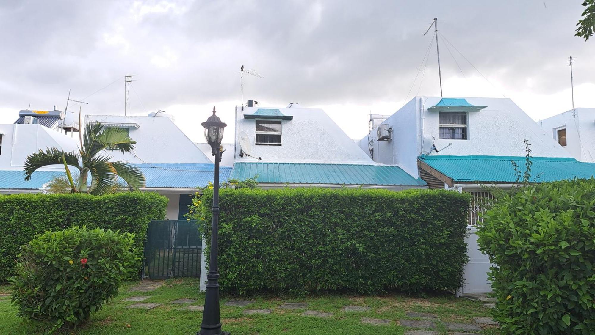 Peaceful And Private Villa Grand Bay Εξωτερικό φωτογραφία