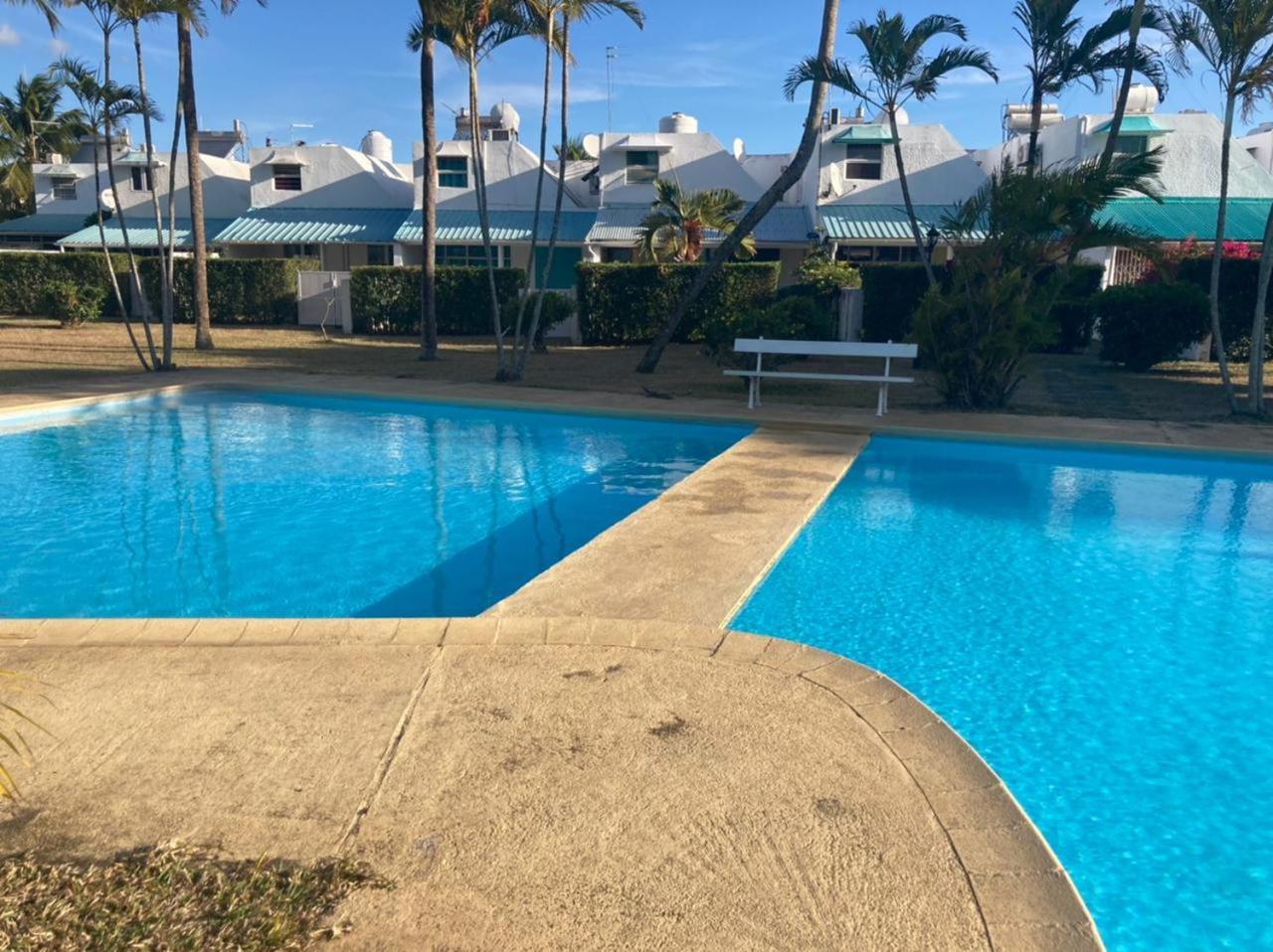 Peaceful And Private Villa Grand Bay Δωμάτιο φωτογραφία