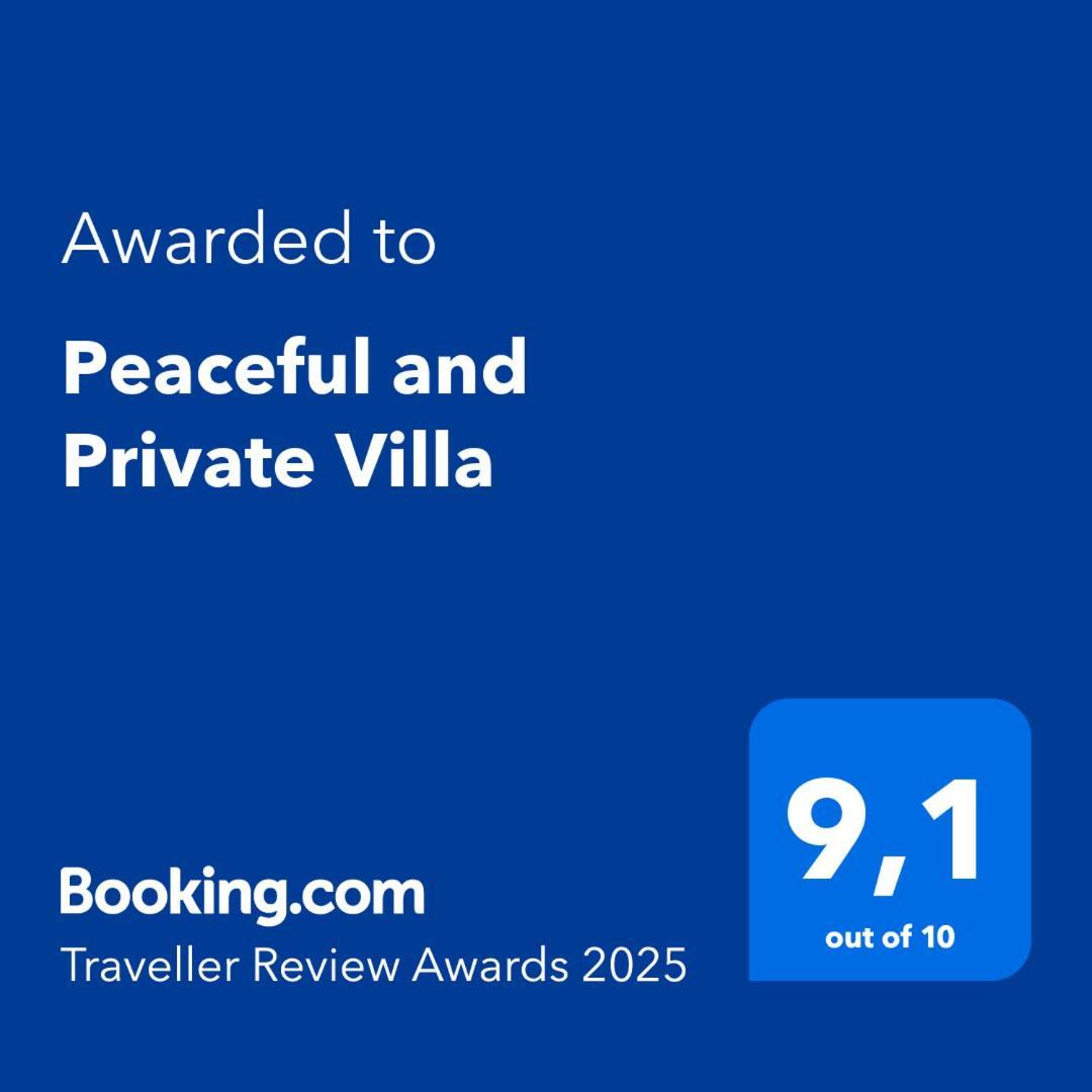 Peaceful And Private Villa Grand Bay Εξωτερικό φωτογραφία